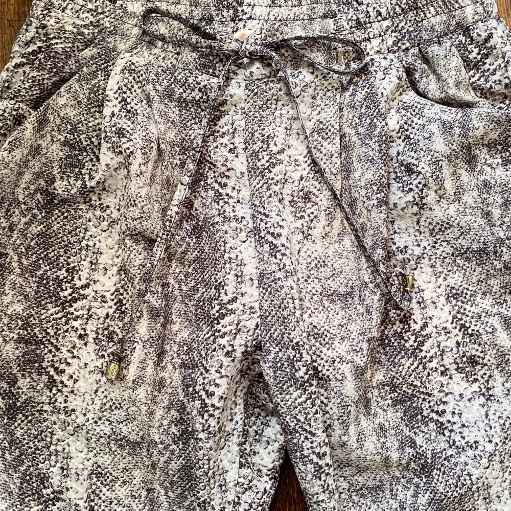 Snake Skin Print Pants View 4